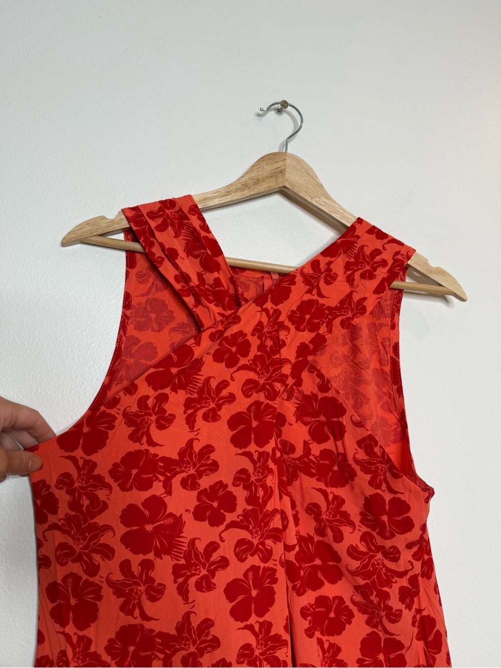 Soft Surroundings Red Hibiscus Twist Front Maxi Dress Tropical Floral Bright Red - Picture 6 of 11